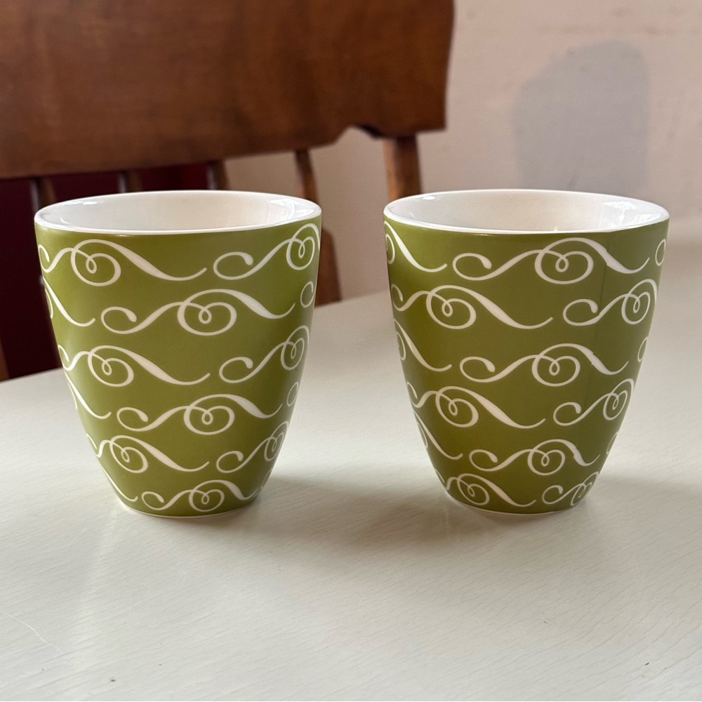 Starbucks 2010 New Bone China Coffee Tea Cups No Handle Set of 2 Stackable